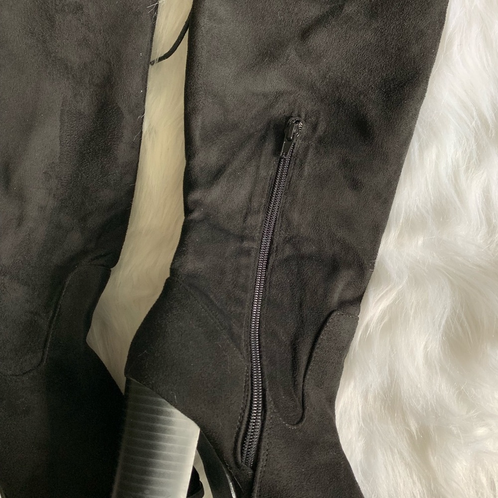 FASHION NOVA - high knee boots - Picture 5 of 8